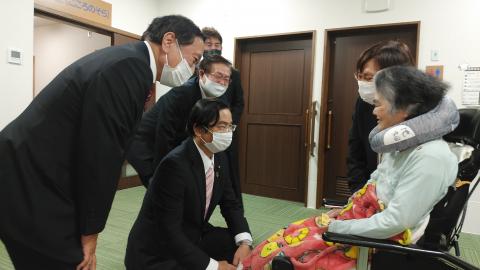 サイドバーでクエリ検索